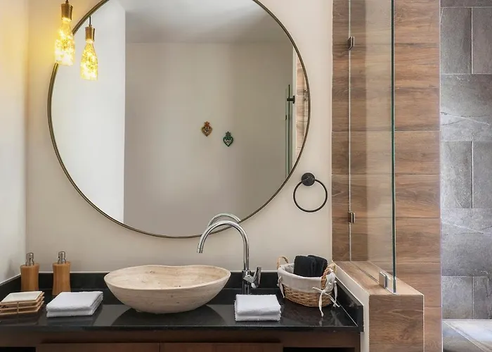 Villa Oceanview 8br Luxury Double Villa, Concierge &pools-tankah Bay