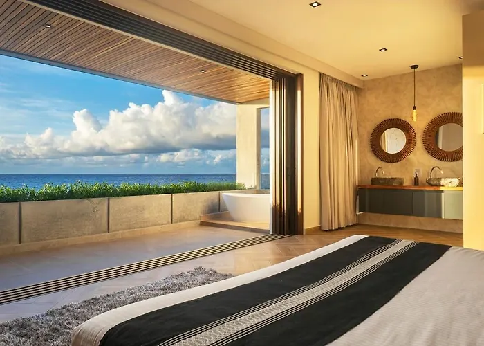 Oceanview 8br Luxury Double Villa, Concierge &pools-tankah Bay *