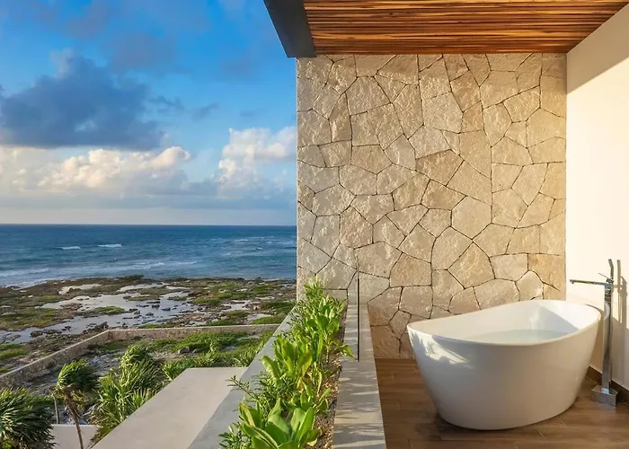 Oceanview 8br Luxury Double Villa, Concierge &pools-tankah Bay Villa