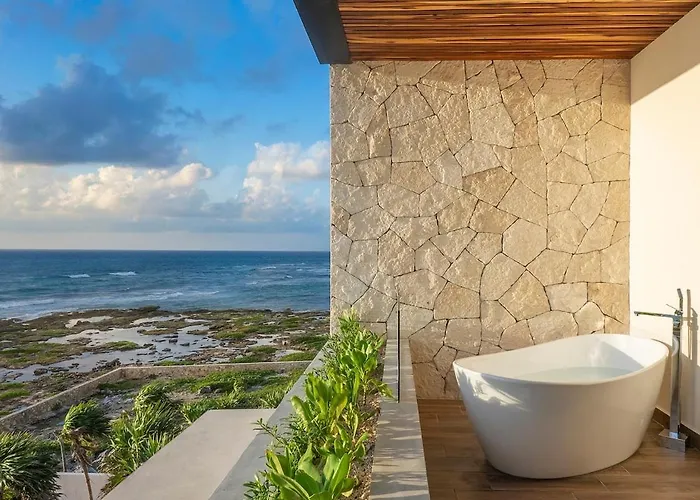 Oceanview 8br Luxury Double Villa, Concierge &pools-tankah Bay Tancah