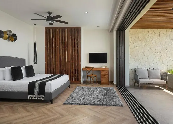 Oceanview 8br Luxury Double Villa, Concierge &pools-tankah Bay Tancah
